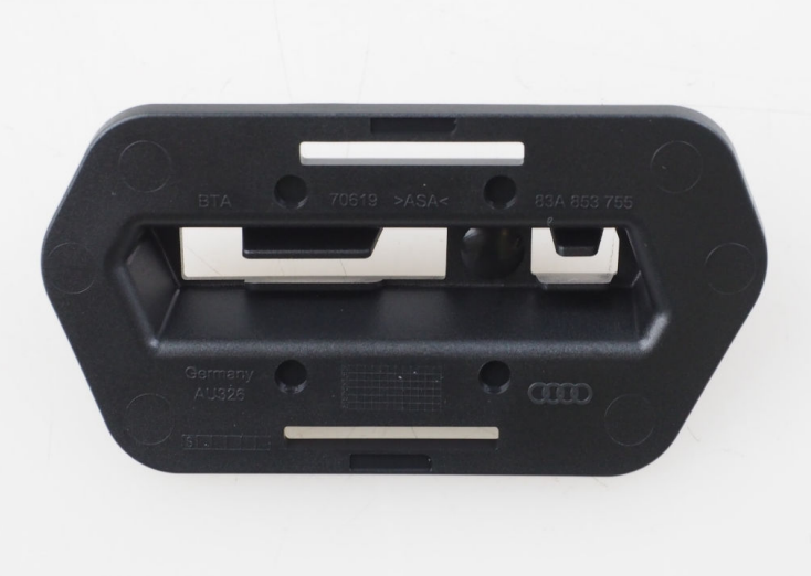 Original Audi RSQ3 Befestigungselement für Schriftzug am Kühlergrill 83A853755