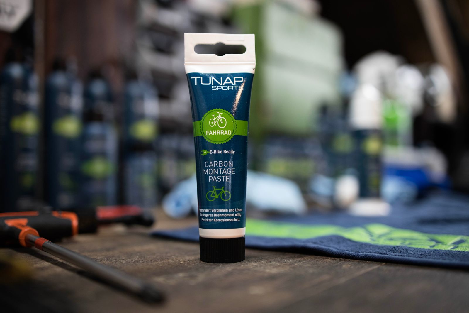 Tunap Sports Carbon Montagepaste