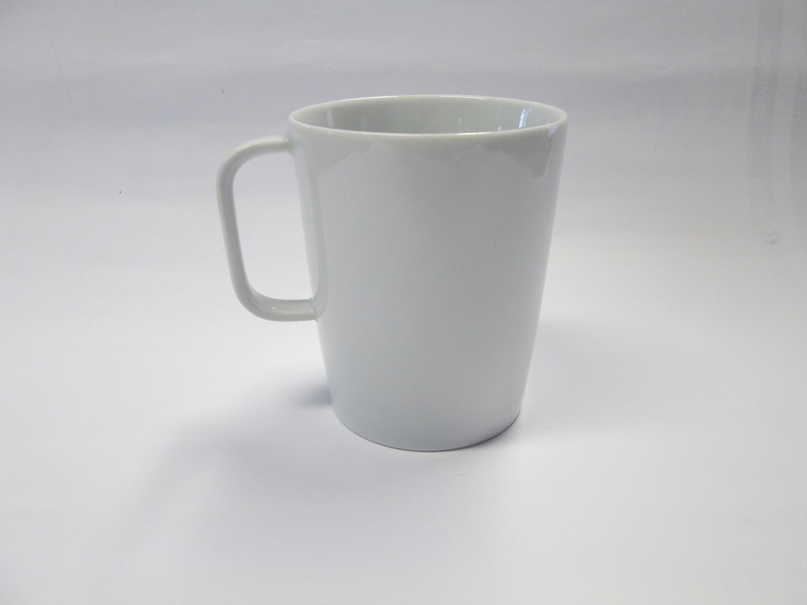 Original Volkswagen Tasse  mit VW LOGO Kaffeetasse Porzellanbecher 000069601BQ